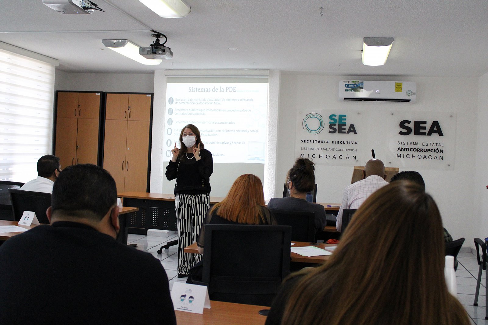 Taller "El papel de los Ayuntamientos en la implementación de la Plataforma Digital Estatal" (04/11/2021)