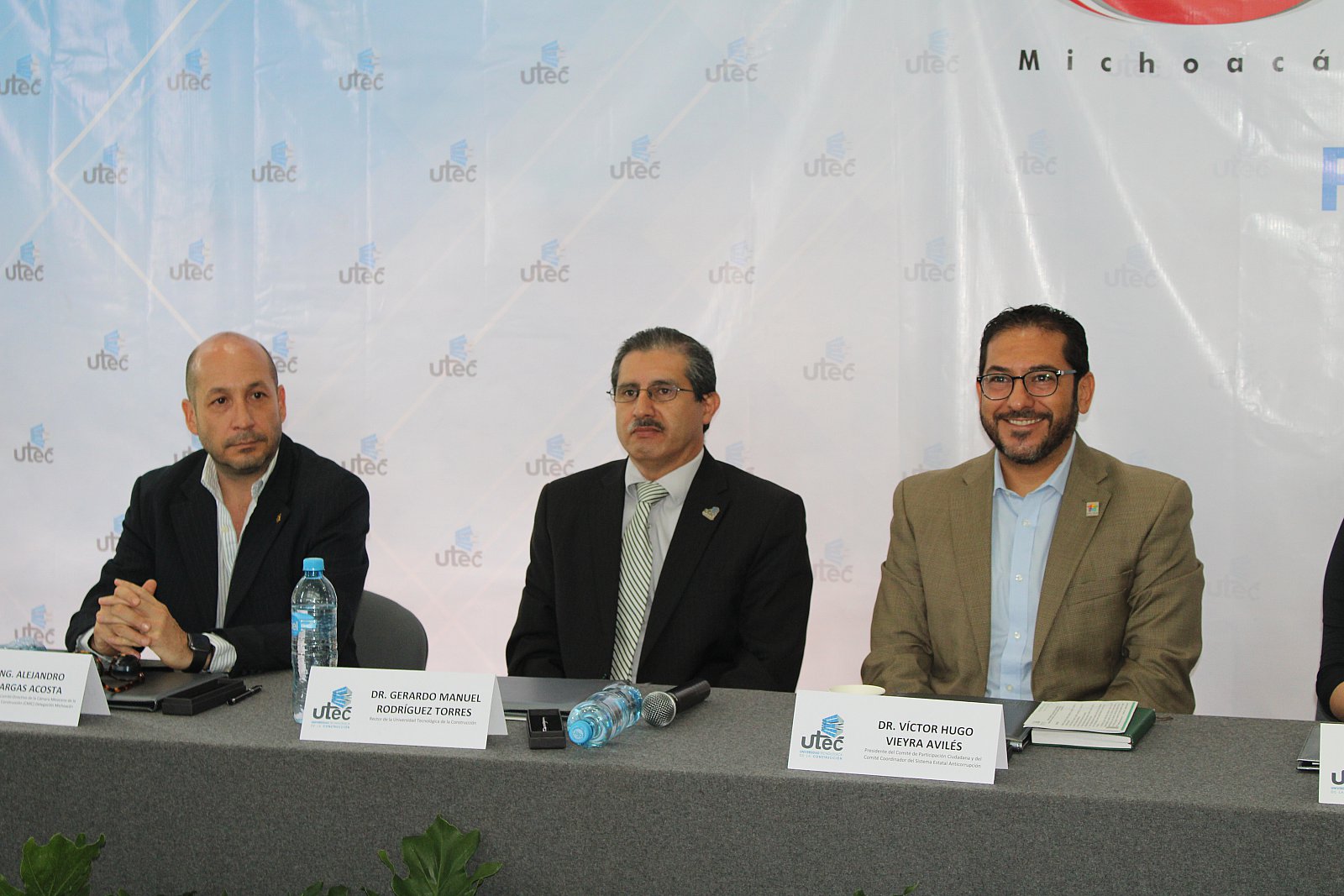 Firma de Convenio SEA-CMIC-UTEC