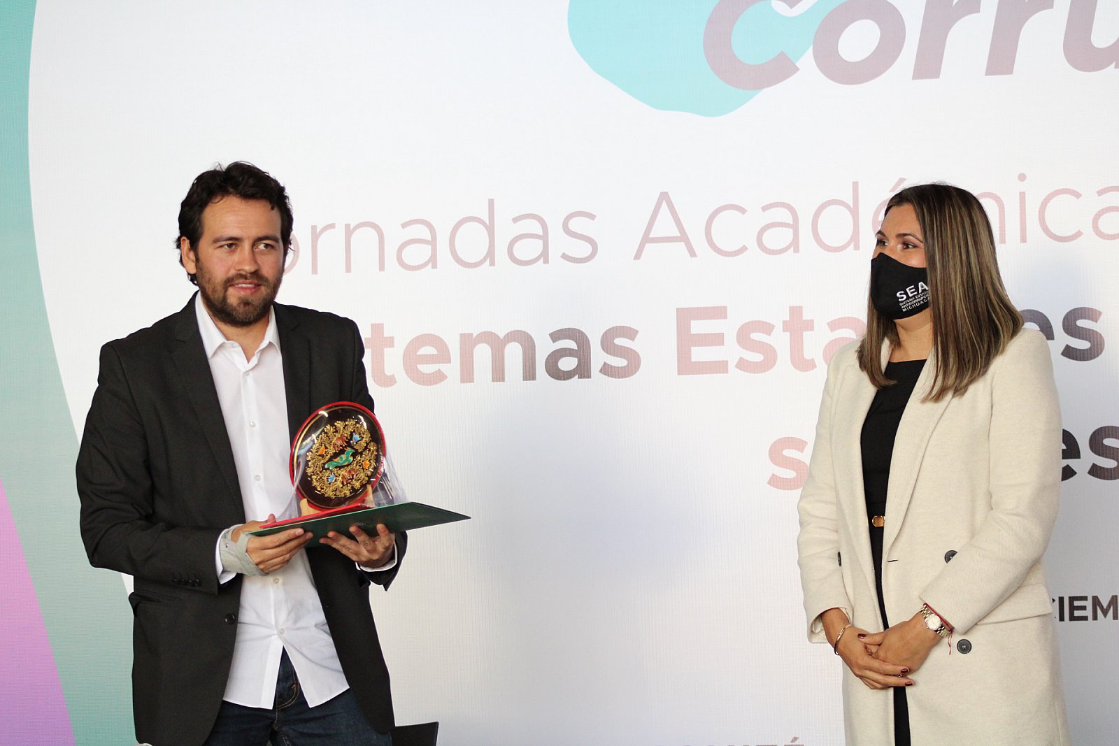 Jornadas Académicas. Conferencia Magistral "Gobierno Abierto como eje transversal de las Políticas Anticorrupción" (02/12/2021)
