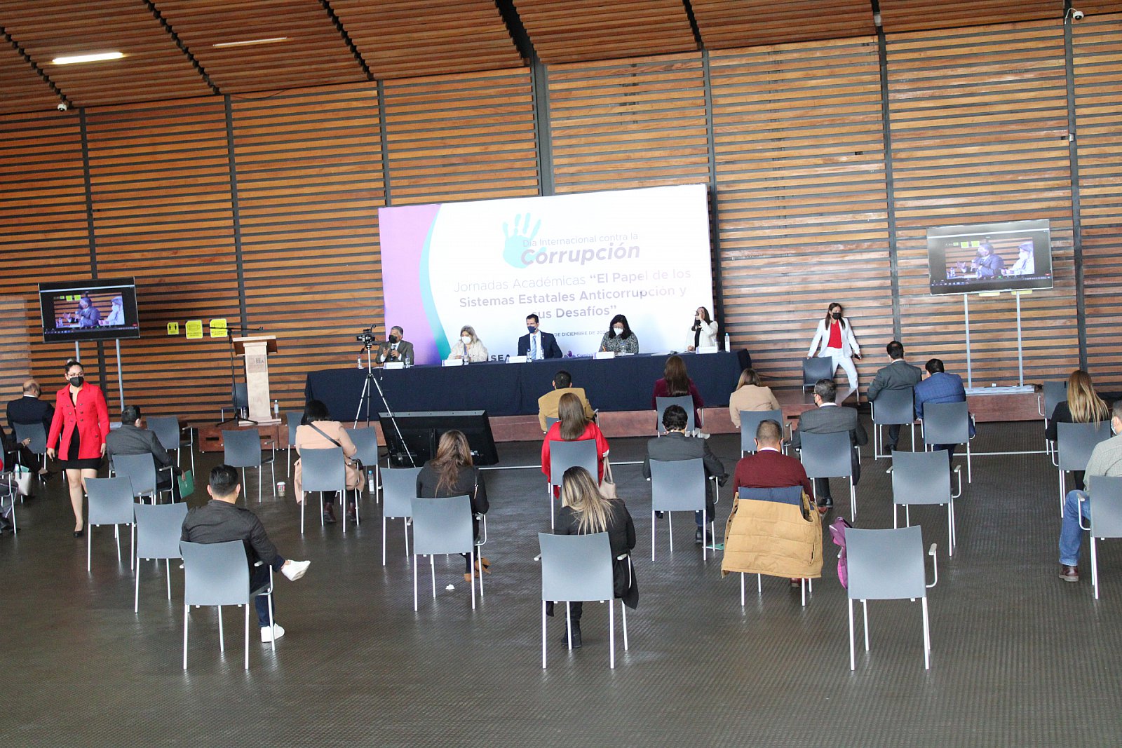 Jornadas Académicas. Panel Interinstitucional "Retos para el fortalecimiento del SEA en Michoacán (02/12/2021)