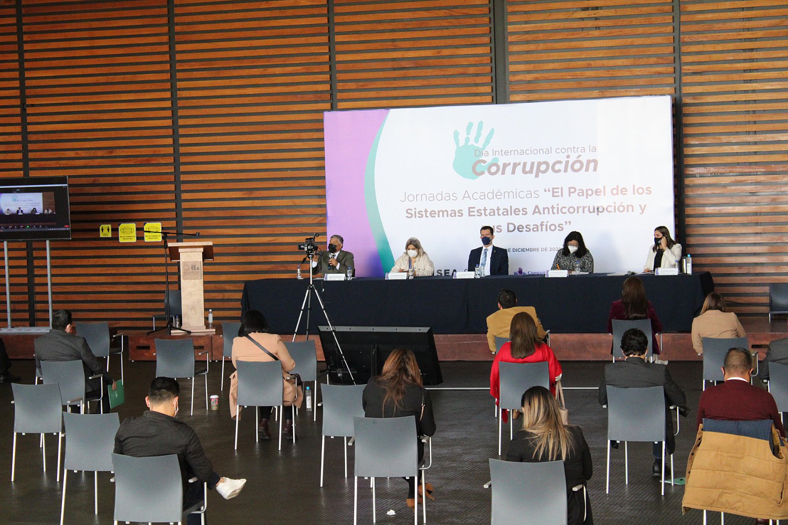 Jornadas Académicas. Panel Interinstitucional "Retos para el fortalecimiento del SEA en Michoacán (02/12/2021)