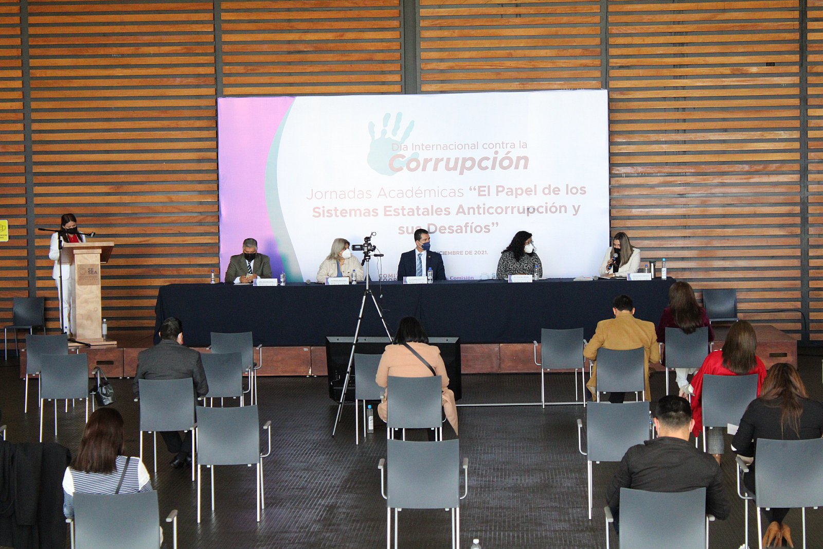 Jornadas Académicas. Panel Interinstitucional "Retos para el fortalecimiento del SEA en Michoacán (02/12/2021)