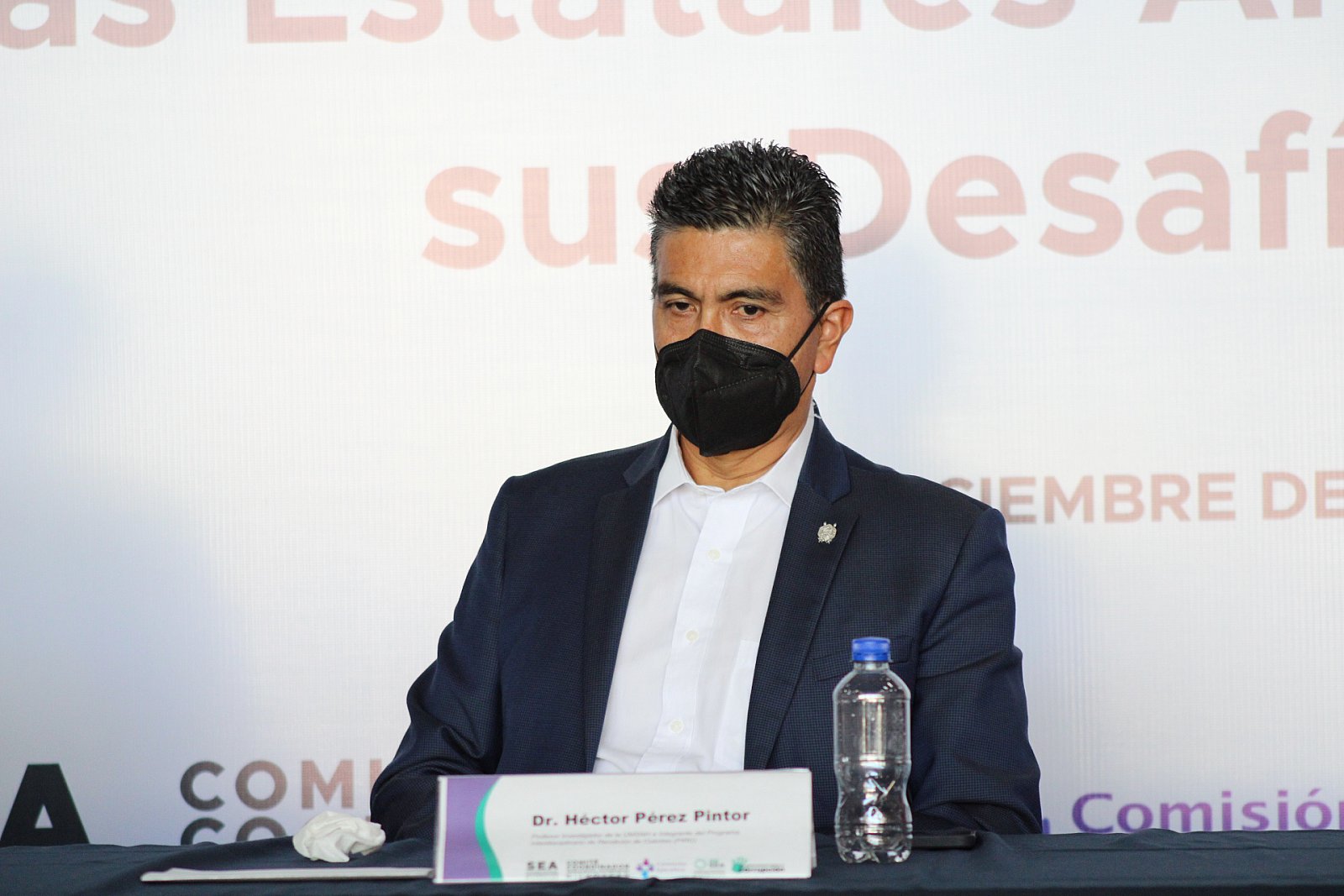 Páneles "Combate a a la corrupción desde la perspectiva presupuestal" y "Presupuesto participativo en comunidades indígenas"